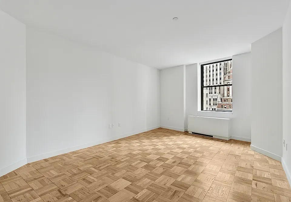 20 Exchange Pl #1813