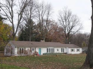 26 Meadow Ln, Toledo, OH 43623