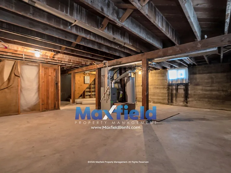 2506 S Douglas St — Photo 13