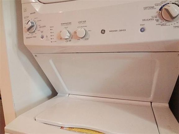 4th image of 171 E 105th St APT 5