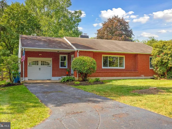 3824 Mill Rd, Collegeville, PA 19426