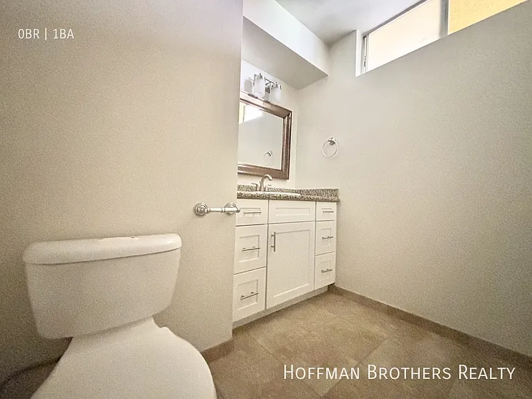 1225 N Cherokee Ave #108 — Photo 8