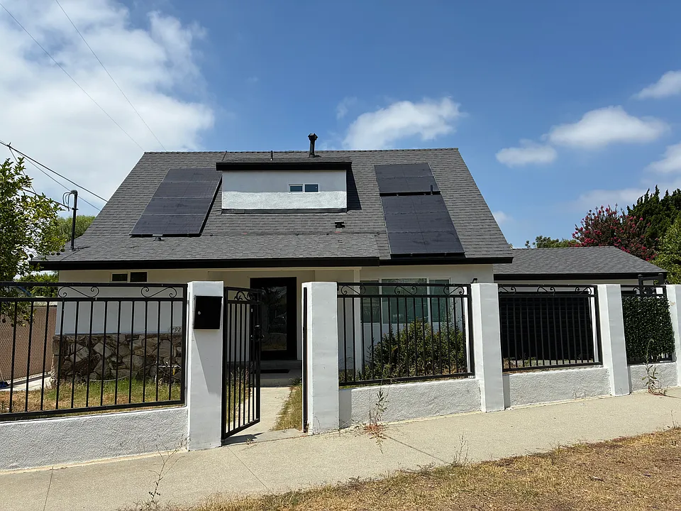 Bellaire Ave