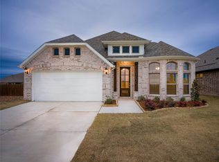165 Winterwood Dr, Lavon, TX 75166