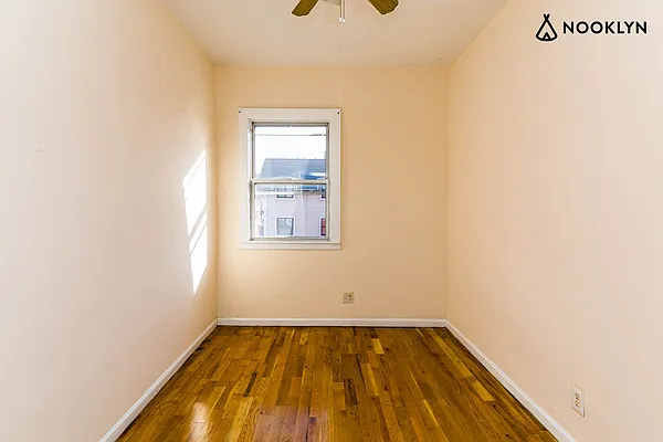 Rented by Nooklyn NYC LLC | media 12
