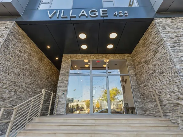 425 3rd Street image 16 of 31