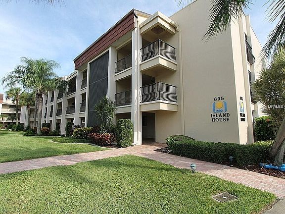 2nd image of 895 S Gulfview Blvd APT 109