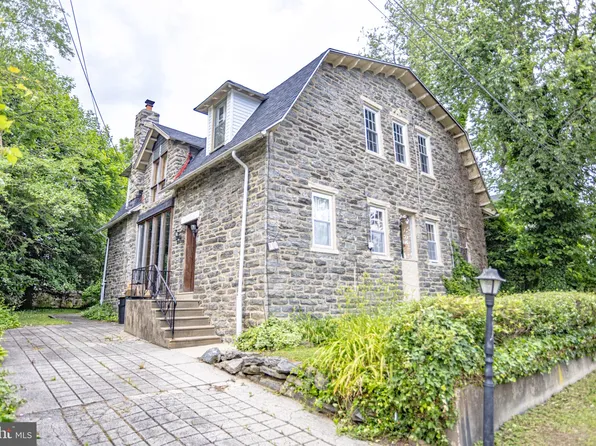 119 W Cliveden St, Philadelphia, PA 19119