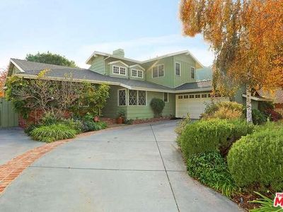 761 Lockearn St, Los Angeles, CA, 90049