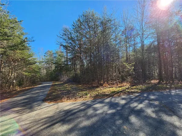 622 Annie Sophia Ln #30, Roaring River, NC 28669