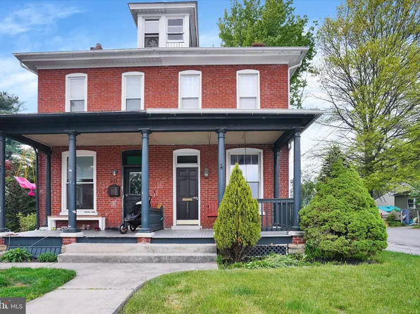 233 E Park St, Elizabethtown, PA 17022