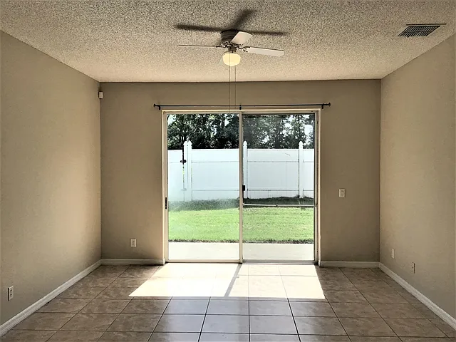 5039 Adair Oak Dr — Photo 7