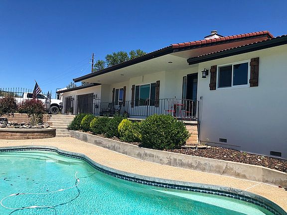 3rd image of 2655 Mediros Ln