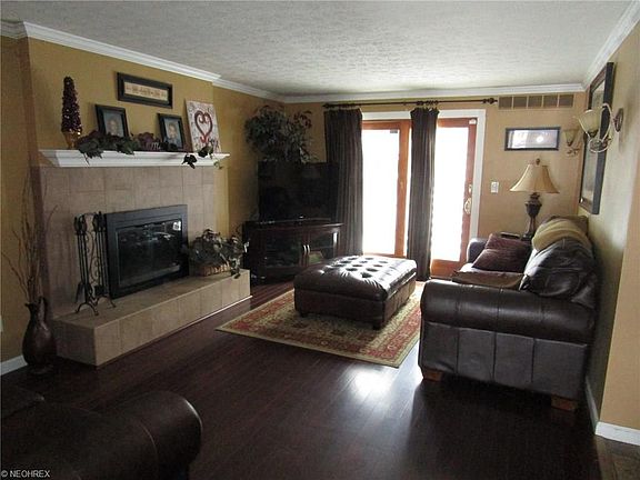 3rd image of 2100 Birch Trace Dr