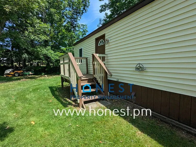 1860 Hallowell Rd — Photo 34