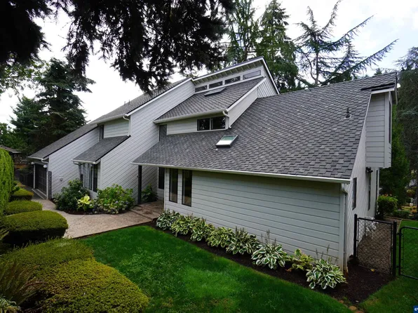 994 Glen Eden Ct NW, Salem, OR 97304