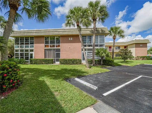 44 Vista Gardens Trl APT 101, Vero Beach, FL 32962