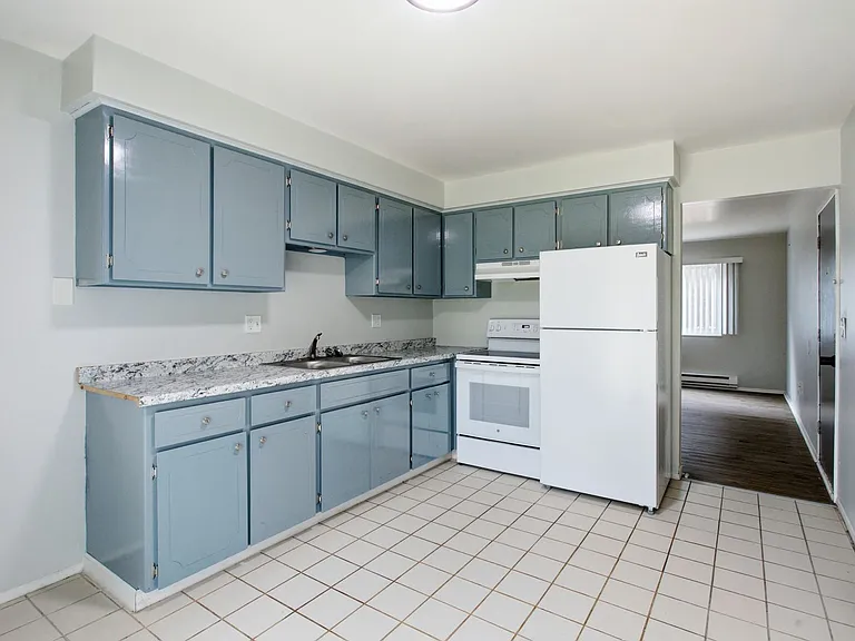 365 Granger Rd — Photo 2