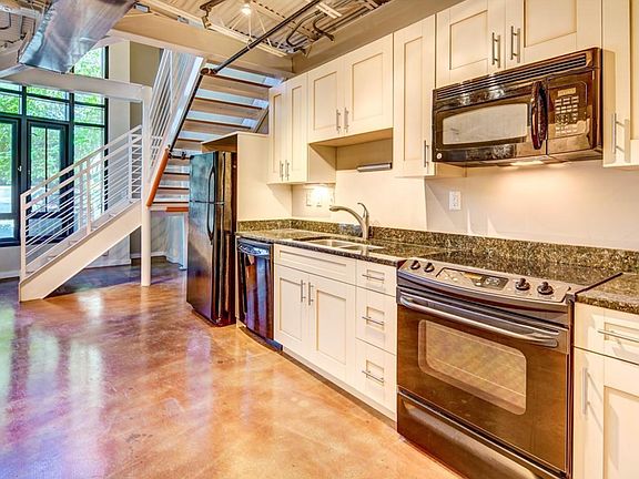 4th image of 415 Saint Pauls Blvd #109-109-109