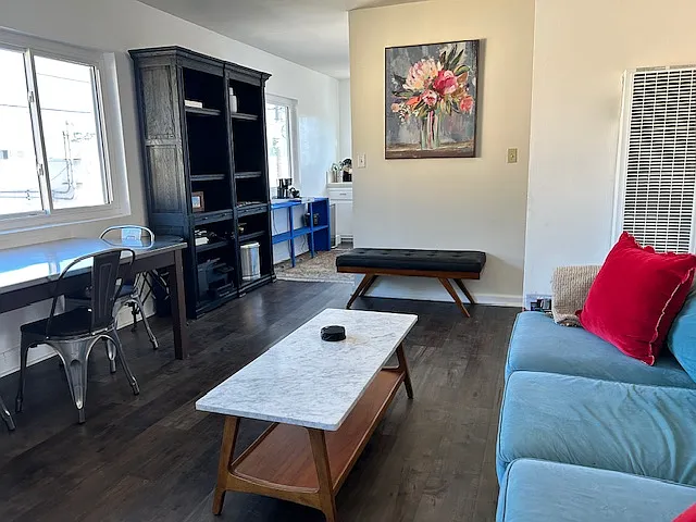 444 E 92nd St #4 — Photo 36