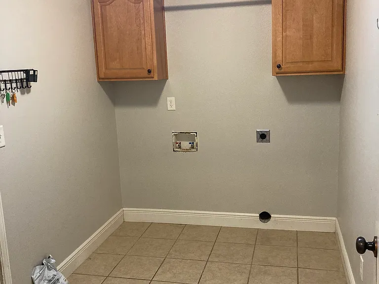 3191 W Melbourne St — Photo 23