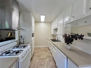 228 W Lemon Ave APT B, Monrovia, CA 91016