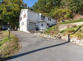 12 Jevens Rd, Highland Falls, NY 10928