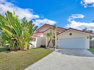 7998 E Country Club Blvd, Boca Raton, FL 33487