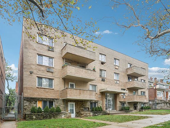 2nd image of 7020 N Broad St APT D1
