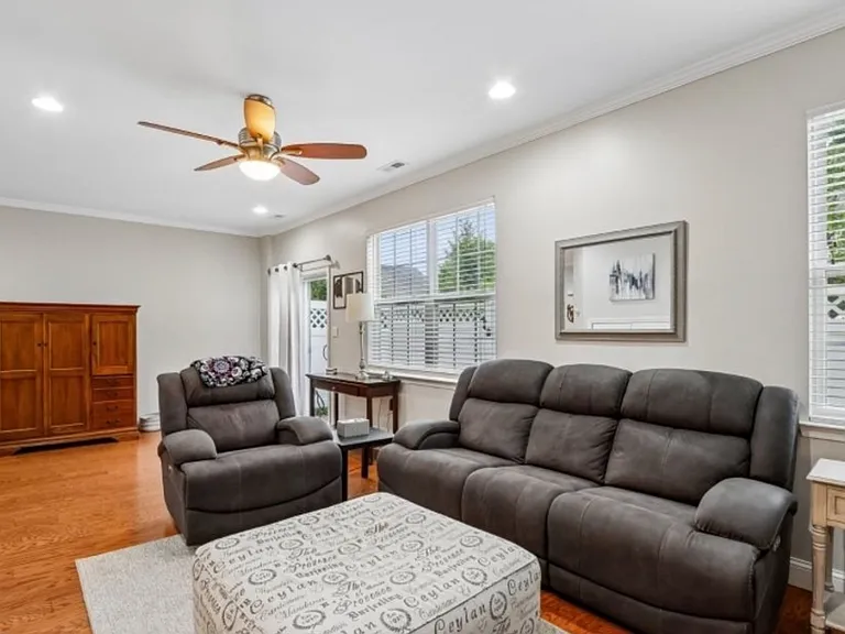 17 Miller Cir — Photo 4