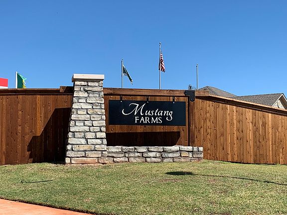 2nd image of 719 Ava Dr