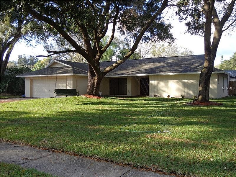 1st image of 10405 Oakbrook Dr