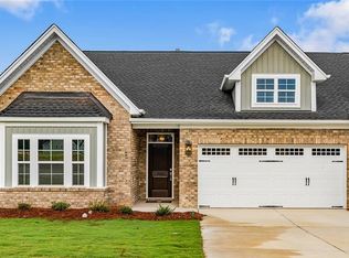 326 Yarrow Dr, Lexington, NC 27295