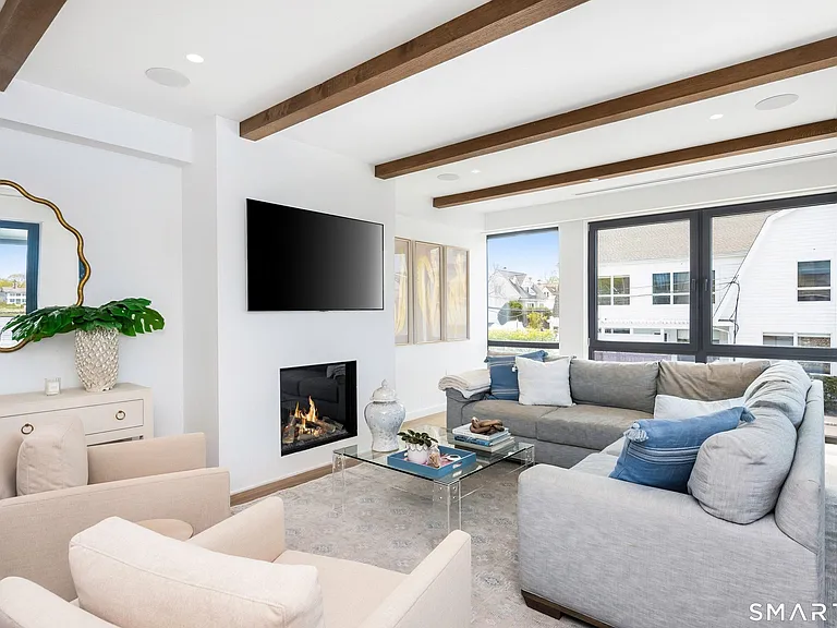 111 Rowayton Ave #201 — Photo 6
