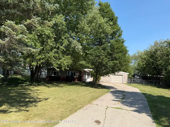 304 Theo Ave, Lansing, MI 48917