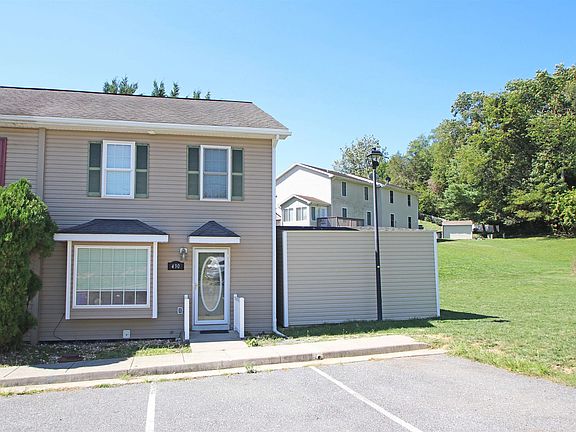 2nd image of 430 Freedom Ct