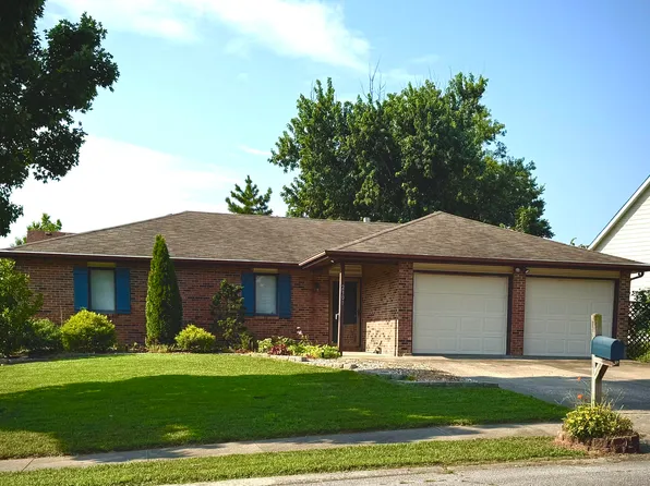 2301 Winchester Dr, Columbia, MO 65202