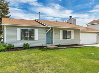 12669 S Old Fort Dr, Riverton, UT 84065