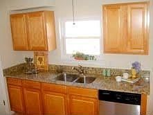 4th image of 500 Laurel Ave