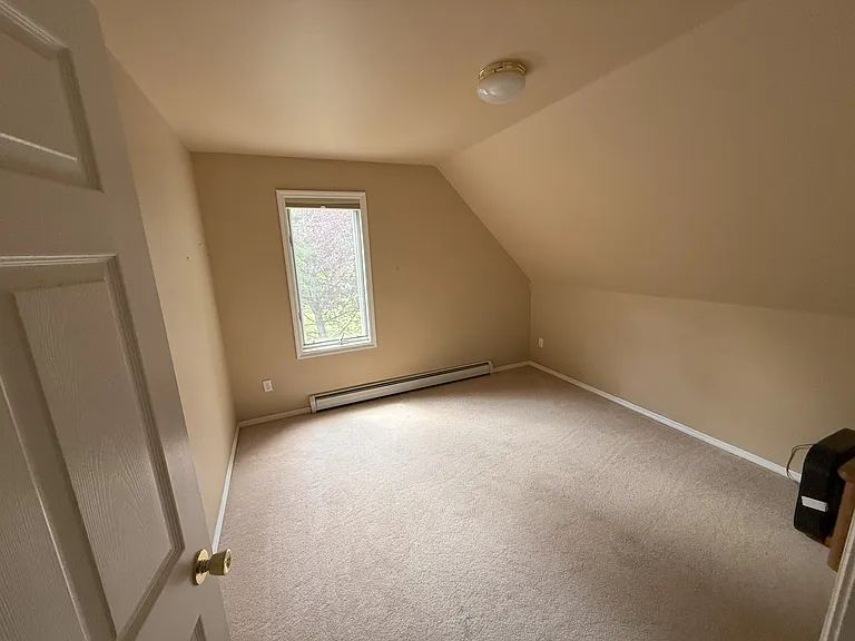 3075 Spring Meadows Dr — Photo 14