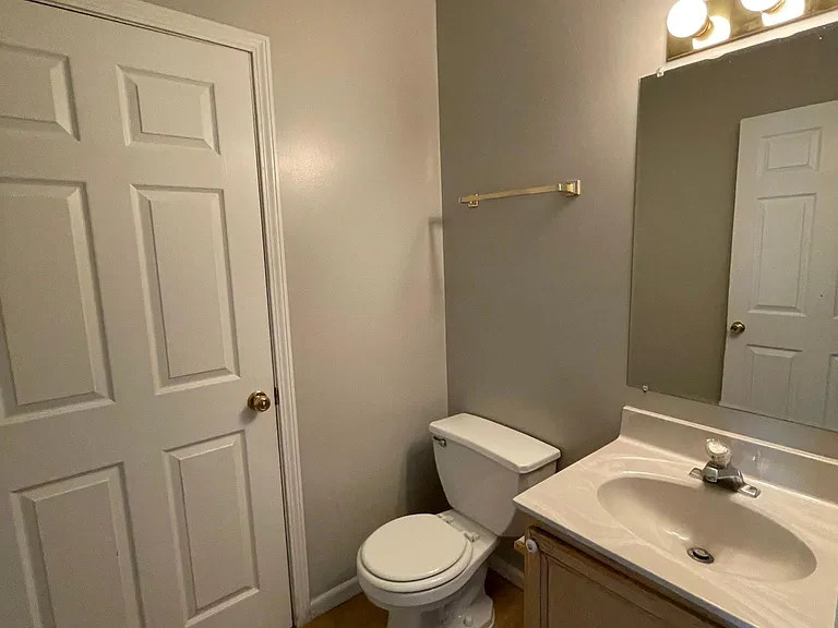 2306 Parks Edge Pl — Photo 5