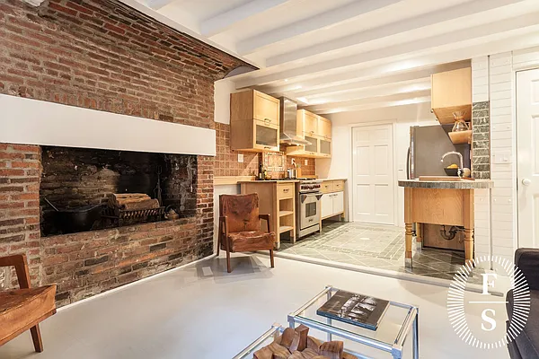 Rented by Pomona Malone Inc | media 20