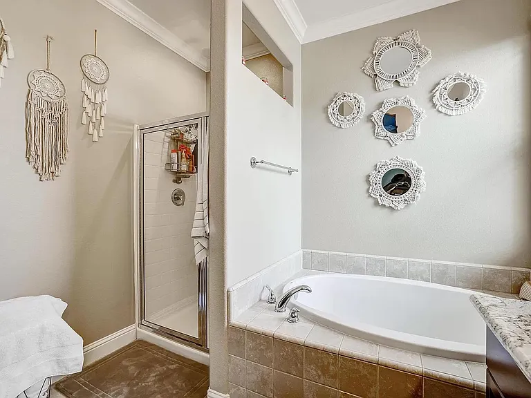 3921 W Payson Ave — Photo 27