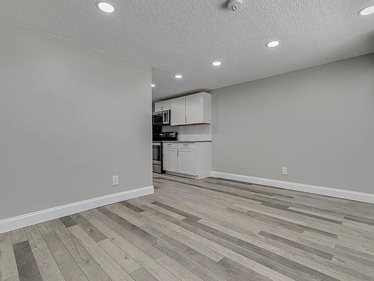 13496 W Rena Dr #1 — Photo 8