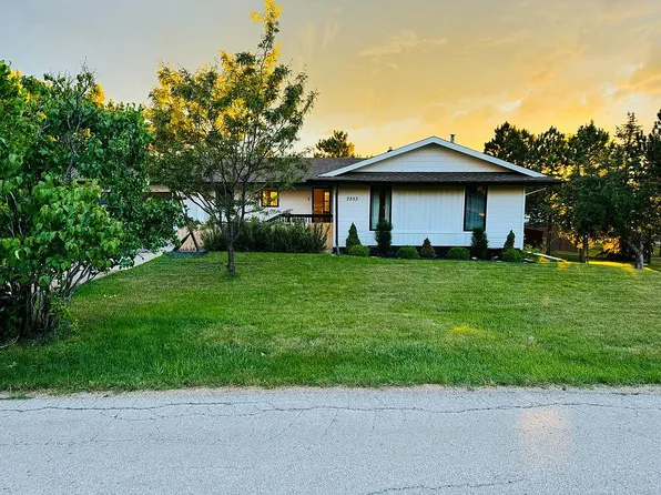 2853 Nugget Gulch Rd, Rapid City, SD 57702
