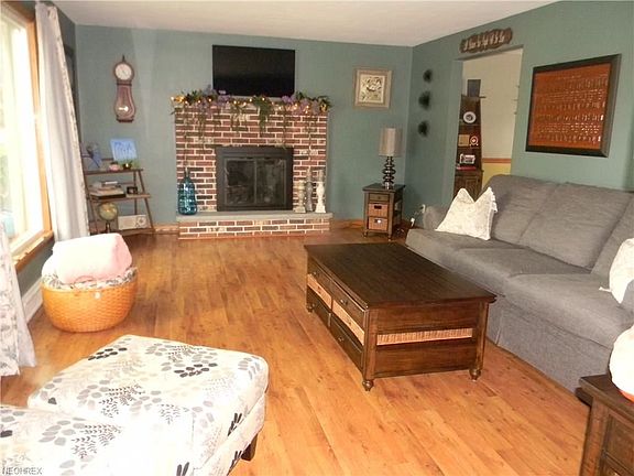 5th image of 1205 Edmar St