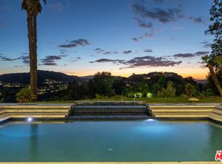 24366 La Masina Ct, Calabasas, CA 91302