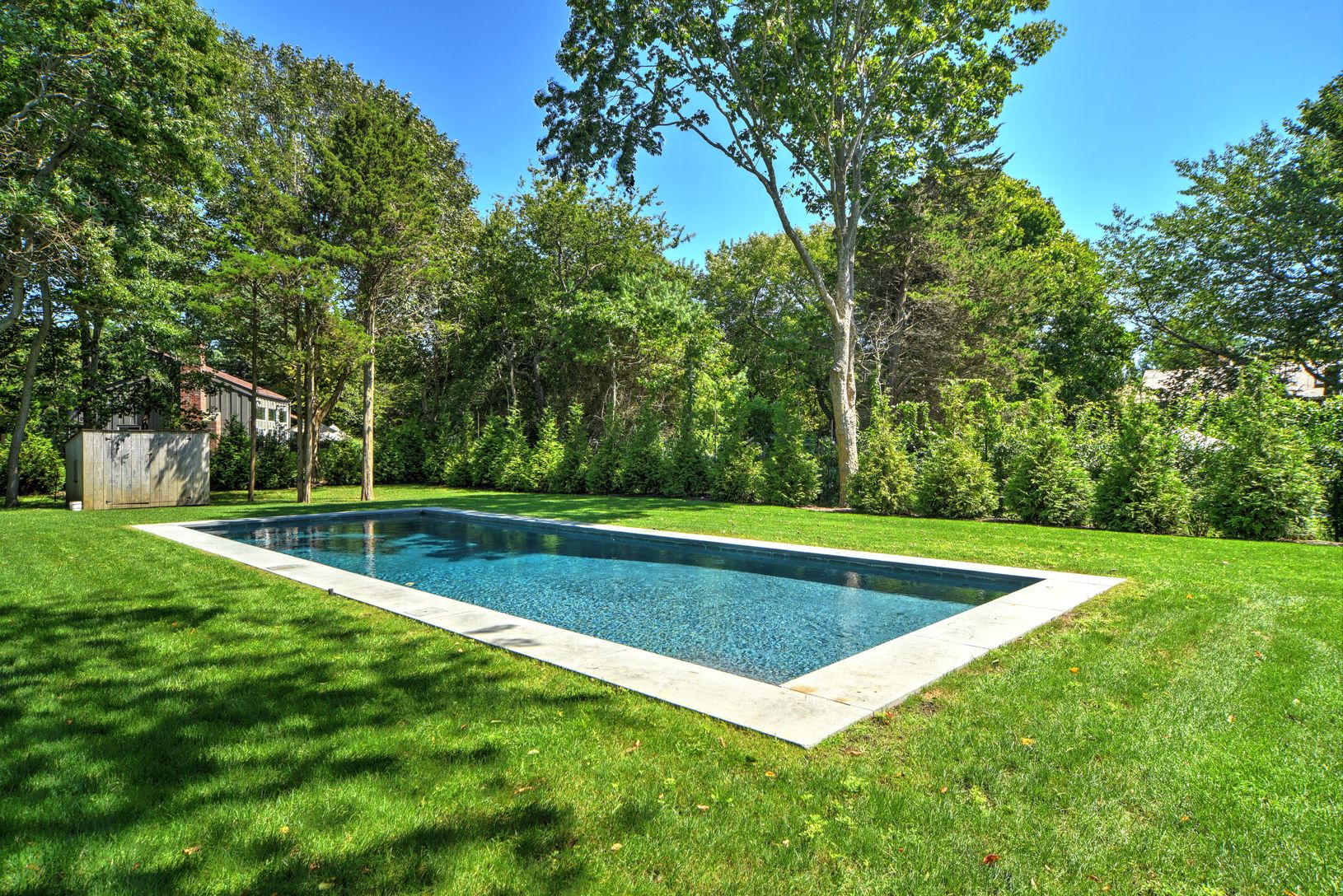 95 Meeting House Ln in Amagansett Out East