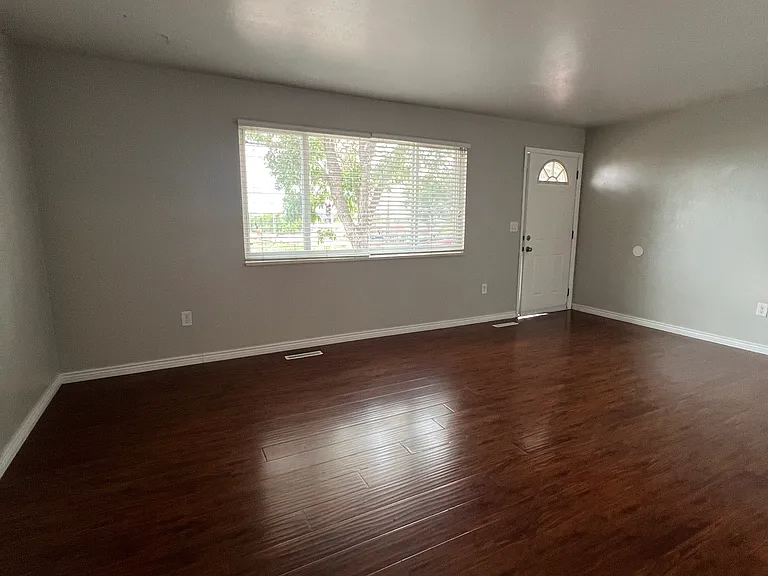 3587 W 88th Ave — Photo 2