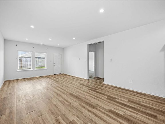 4th image of 12219 Ridge River Ln